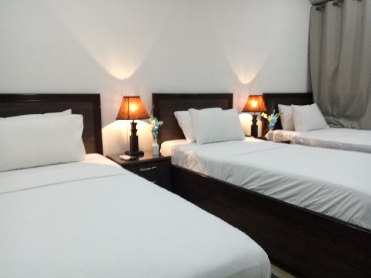 Al-Fateh Hotel Лахор Екстериор снимка