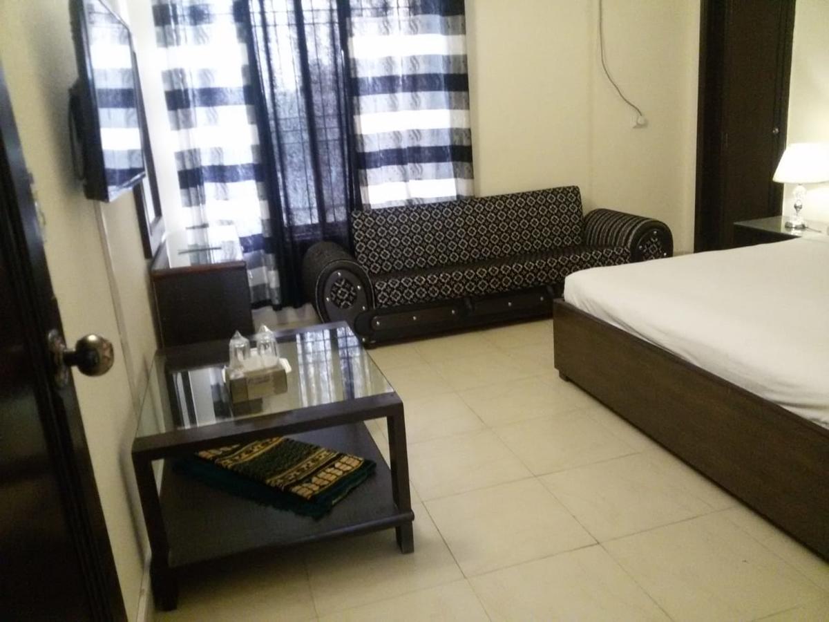 Al-Fateh Hotel Лахор Екстериор снимка